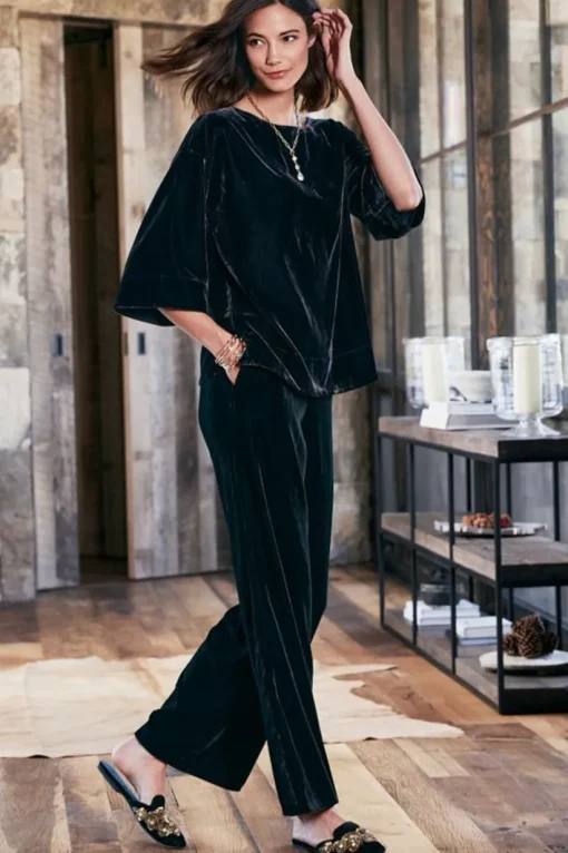 Aria Velvet Wide Leg Pants