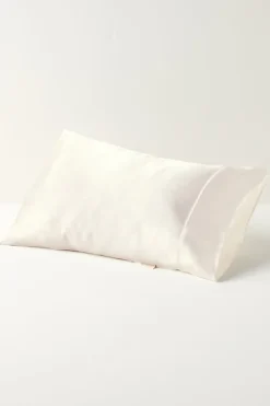 Dreamy Silk Pillowcase