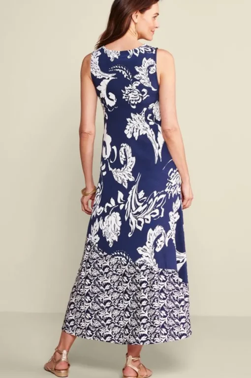 Vaila Maxi Dress