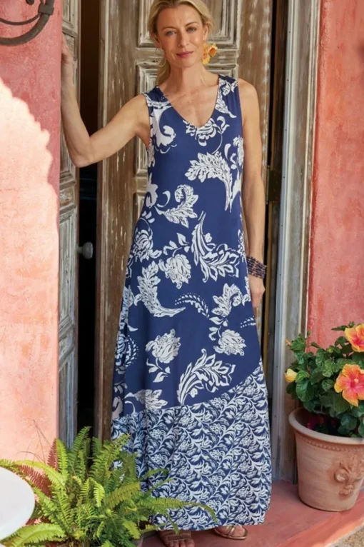 Vaila Maxi Dress