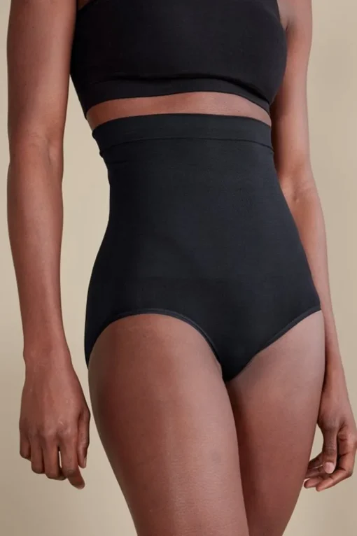 Yummie High Waist Shaping Brief